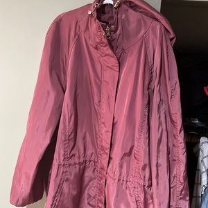 Light pick Jacket size medium.